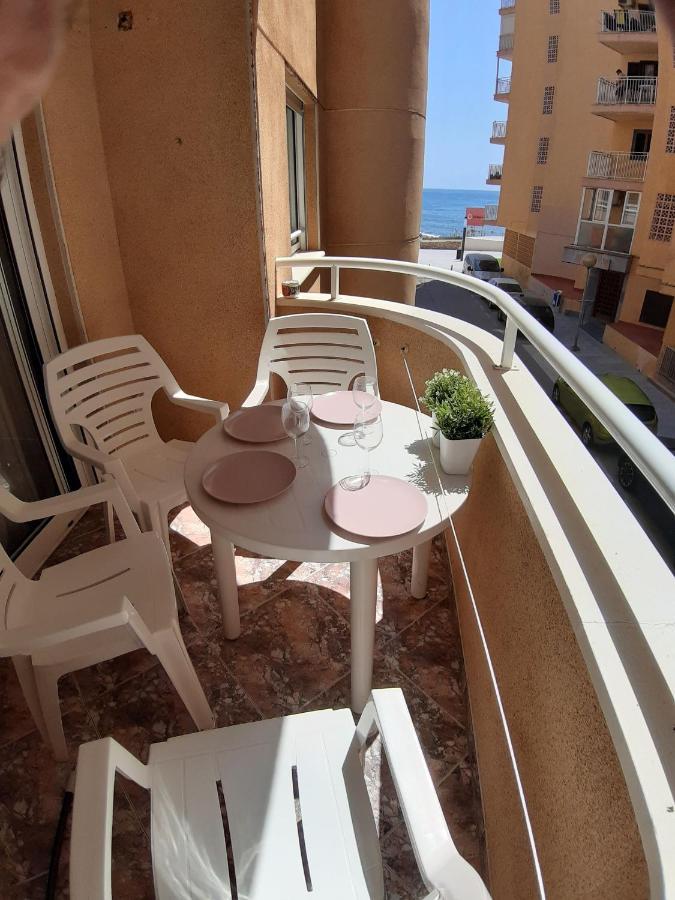 Modern Apartment On Playa Del Cura Торевьиа Экстерьер фото